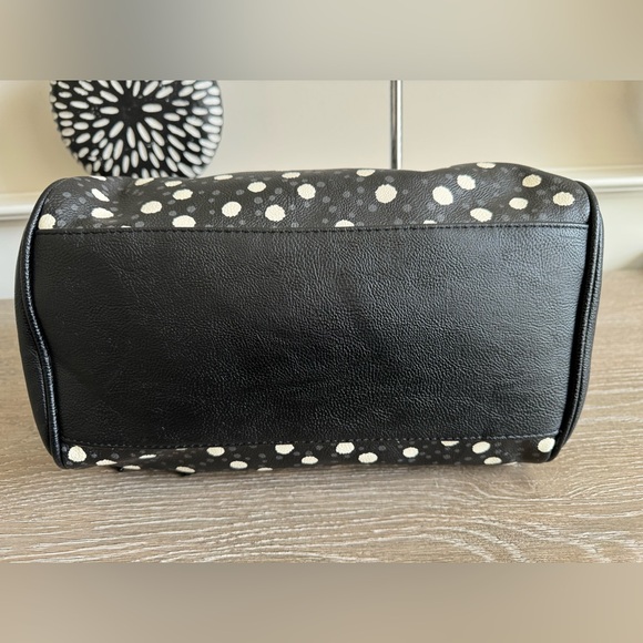 Betsy Johnson Purse Black & white polka dots  with Large Patent Bow Charm - Picture 10 of 13